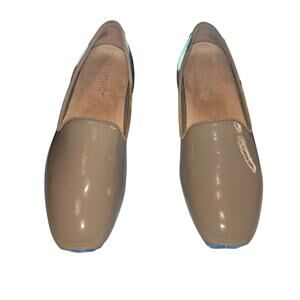 NEW Vionic Willa Womens Sleek Leather Slip-on Loafers Taupe Leather - 7.5 Medium